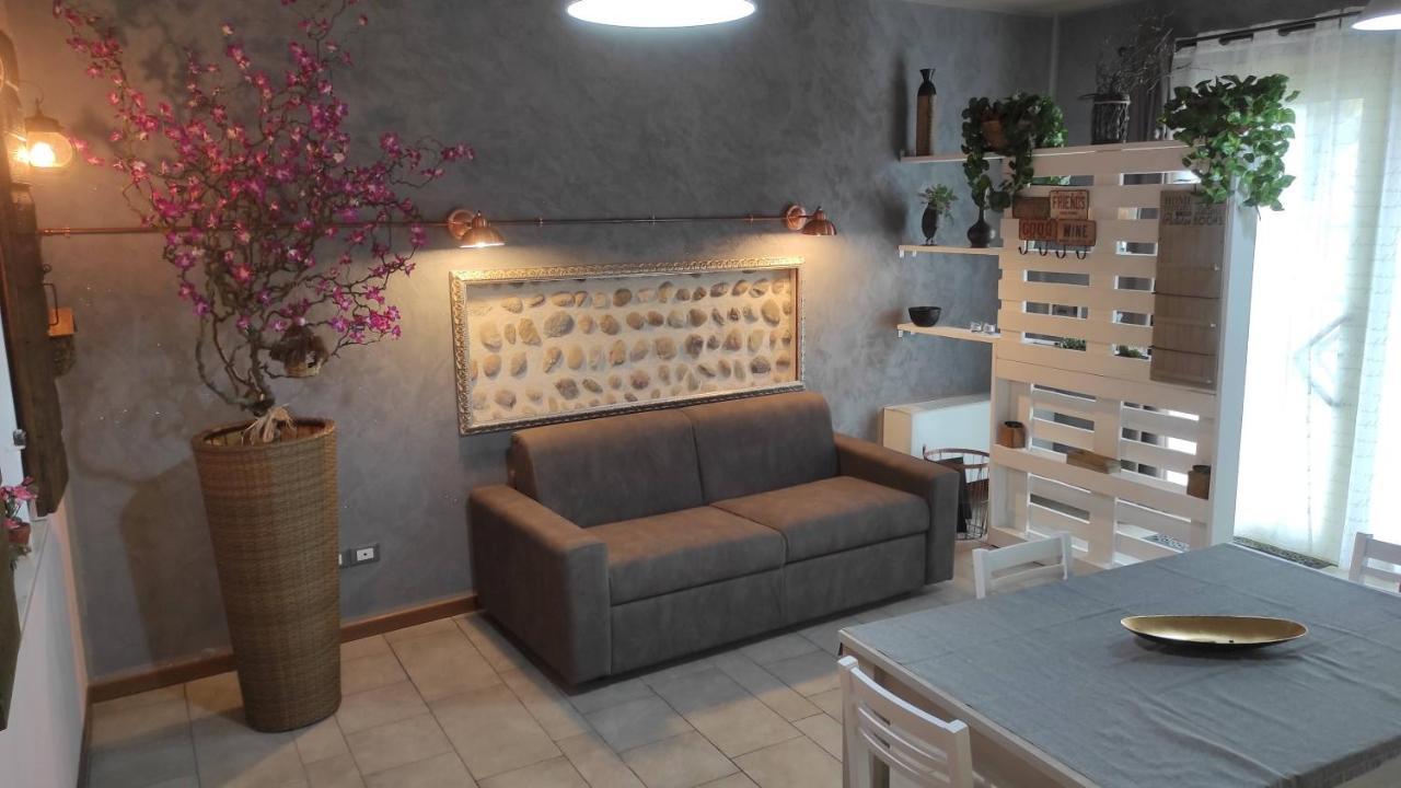 Appartamento Balcone Fiorito Fonzolo Exterior photo